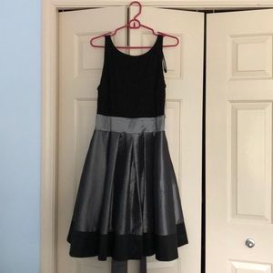 Ladies Holiday Dress